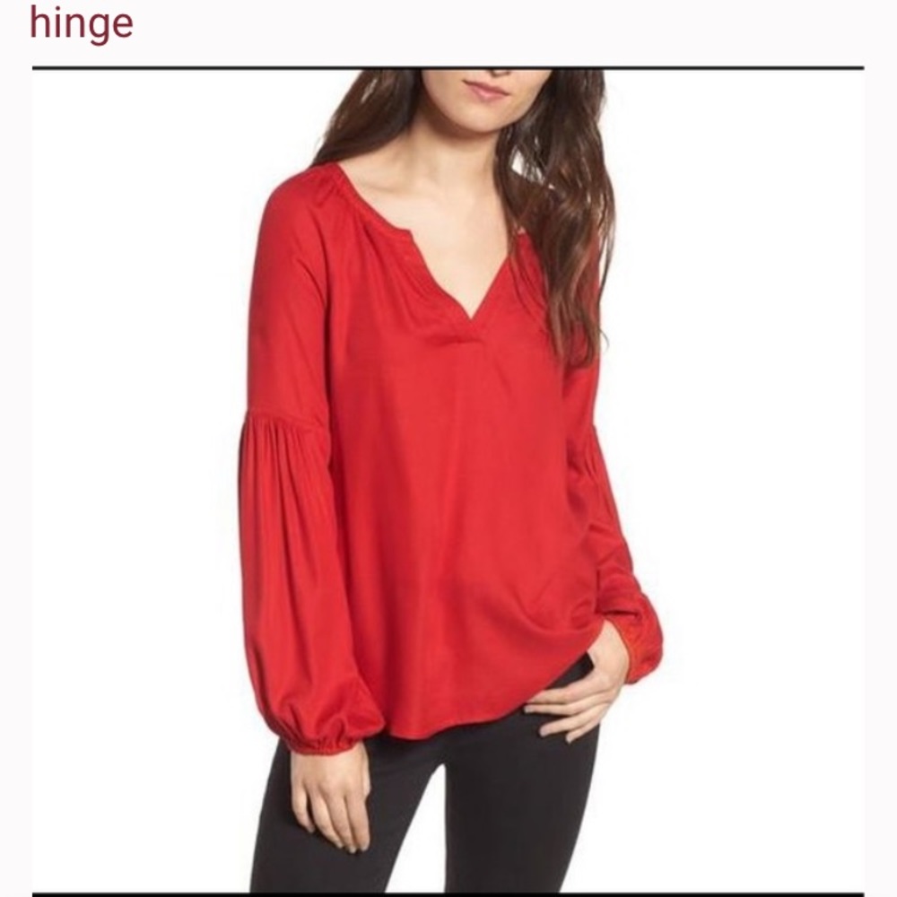 Hinge Blouson Sleeve Top in Red